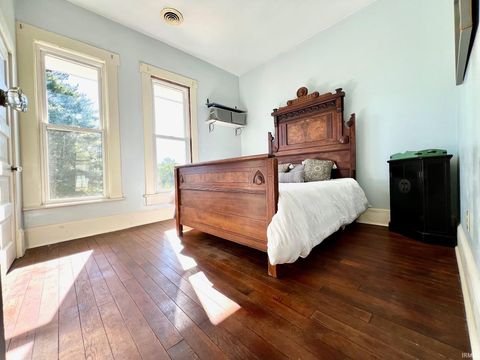 Tiny photo for 330 Hawthorne Drive, Bedford, IN 47421 (MLS # 202541322)