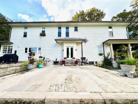 Tiny photo for 330 Hawthorne Drive, Bedford, IN 47421 (MLS # 202541322)