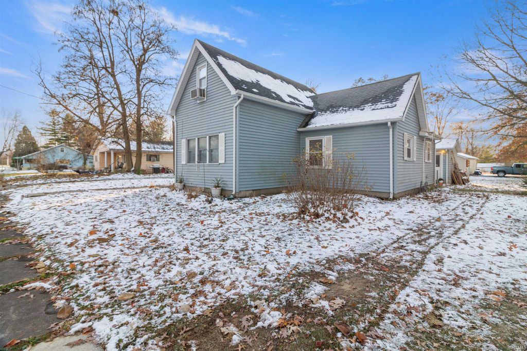 Photo of 265 N Half Street, Upland, IN 46989 (MLS # 202545697)