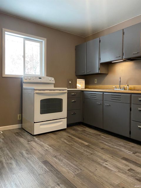 Tiny photo for 2559 County Rd 10 Road, Elkhart, IN 46514 (MLS # 202548046)