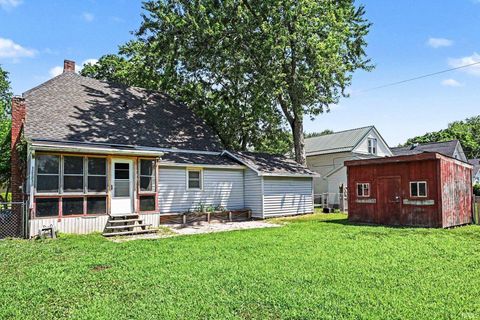 Tiny photo for 513 W 5th Street, Rochester, IN 46975 (MLS # 202627264)