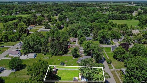 Tiny photo for 513 W 5th Street, Rochester, IN 46975 (MLS # 202627264)