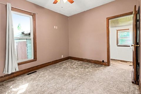 Tiny photo for 513 W 5th Street, Rochester, IN 46975 (MLS # 202627264)