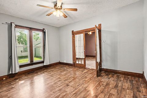 Tiny photo for 513 W 5th Street, Rochester, IN 46975 (MLS # 202627264)