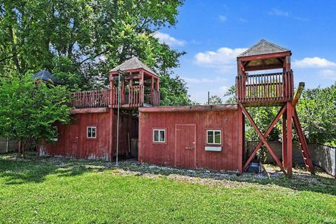 Tiny photo for 513 W 5th Street, Rochester, IN 46975 (MLS # 202627264)