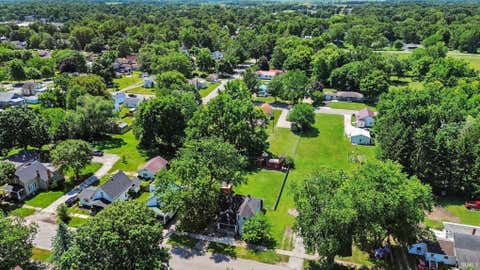 Tiny photo for 513 W 5th Street, Rochester, IN 46975 (MLS # 202627264)