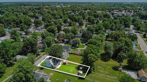 Tiny photo for 513 W 5th Street, Rochester, IN 46975 (MLS # 202627264)