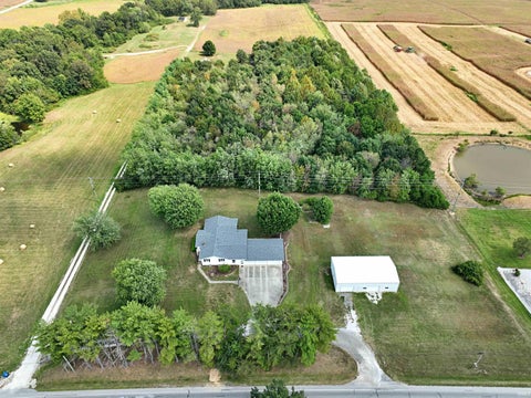 Tiny photo for 10112 US Highway 231, Loogootee, IN 47553 (MLS # 202637592)