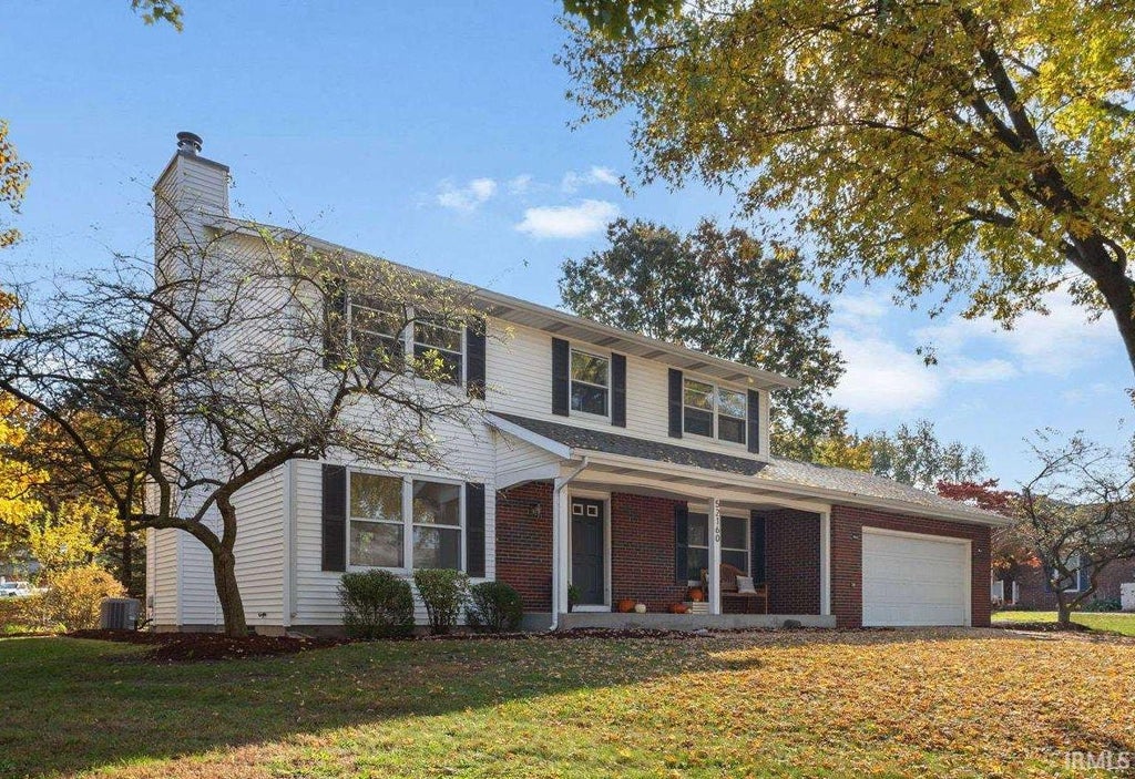 Photo of 52160 Trinity Court, South Bend, IN 46637 (MLS # 202644398)