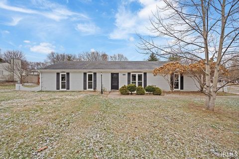 Photo of 4607 STRATFORD Drive, Kokomo, IN 46901 (MLS # 202549504)