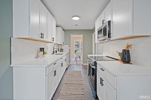 Tiny photo for 4607 STRATFORD Drive, Kokomo, IN 46901 (MLS # 202549504)