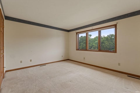 Tiny photo for 809 Bittersweet Cove Drive, Mishawaka, IN 46544 (MLS # 202638007)