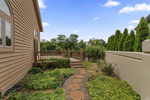 Tiny photo for 809 Bittersweet Cove Drive, Mishawaka, IN 46544 (MLS # 202638007)