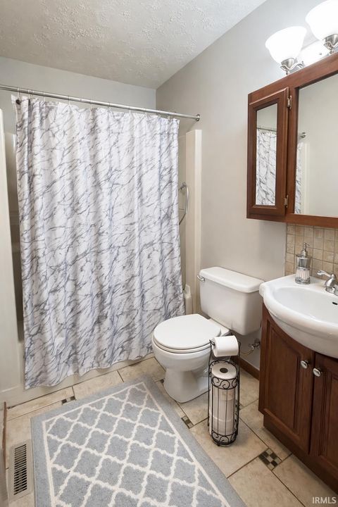 Tiny photo for 11357 Quail Run Drive, Wheatfield, IN 46392 (MLS # 202612554)