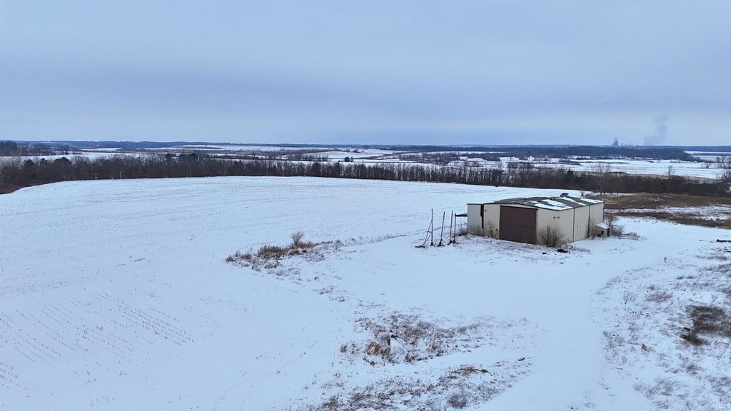 Photo of 40+/- Acres S Wampler Road, Bicknell, IN 47512 (MLS # 202603813)