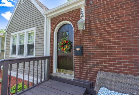 Tiny photo for 708 S Market Street, Winamac, IN 46996 (MLS # 202622094)