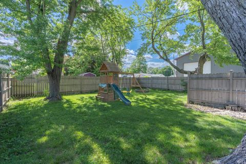 Tiny photo for 708 S Market Street, Winamac, IN 46996 (MLS # 202622094)