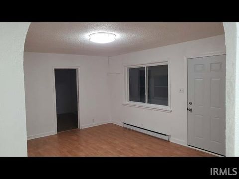 Tiny photo for 925 W Main Street, Portland, IN 47371 (MLS # 202605123)