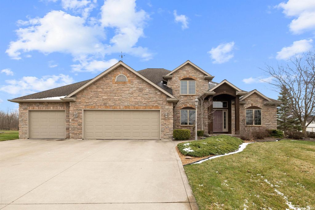 Photo of 1201 Phaeton Way, Auburn, IN 46706 (MLS # 202609124)