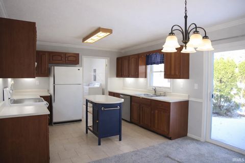 Tiny photo for 206 Oakwood Drive, Williamsport, IN 47993 (MLS # 202604167)