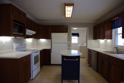 Tiny photo for 206 Oakwood Drive, Williamsport, IN 47993 (MLS # 202604167)