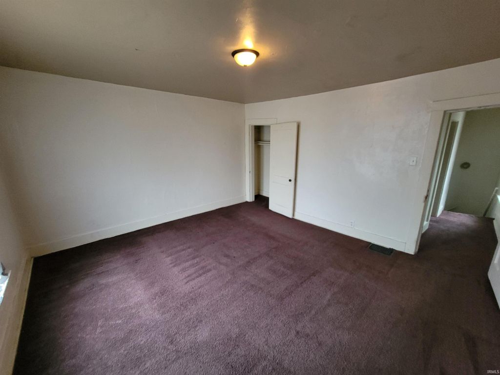 Photo of 1217 Michigan Avenue, Fort Wayne, IN 46802 (MLS # 202546496)