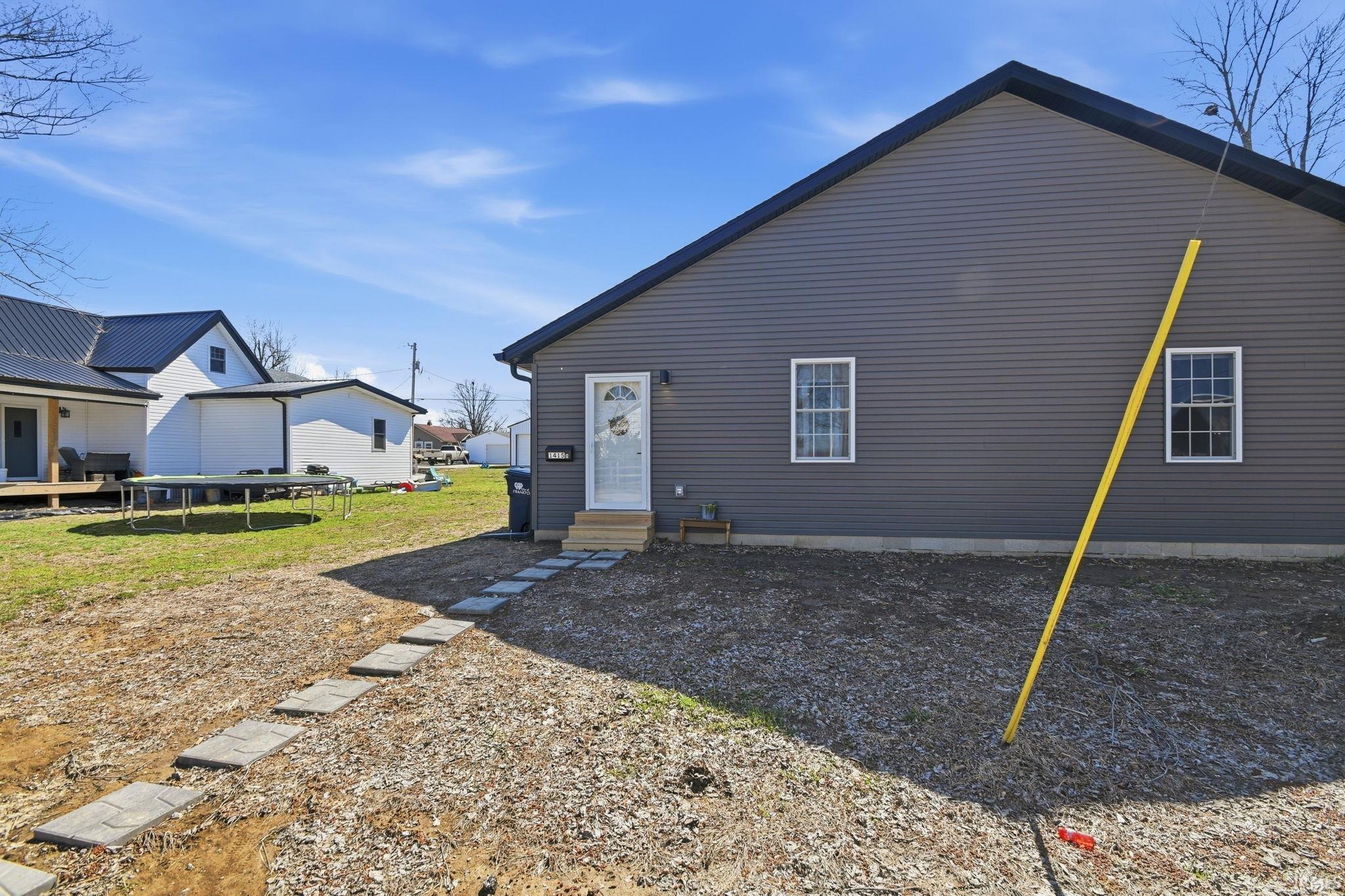 1415 E Morrison Street A/B