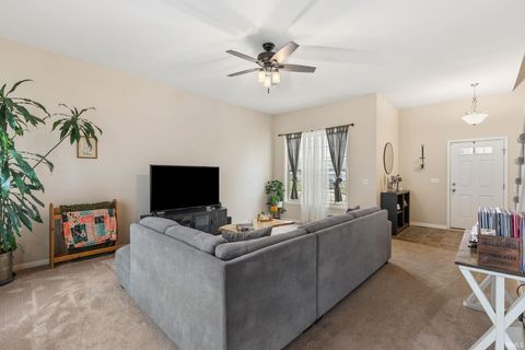 Tiny photo for 15119 Whitaker Drive, Fort Wayne, IN 46818 (MLS # 202612553)