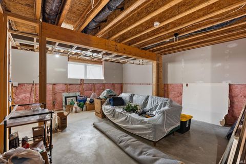 Tiny photo for 15119 Whitaker Drive, Fort Wayne, IN 46818 (MLS # 202612553)