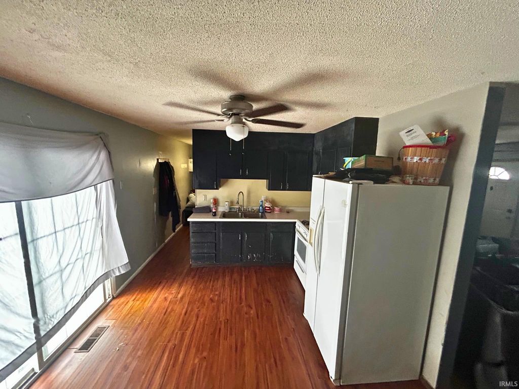 Photo of 2007 S Victoria Drive, Muncie, IN 47302 (MLS # 202603289)