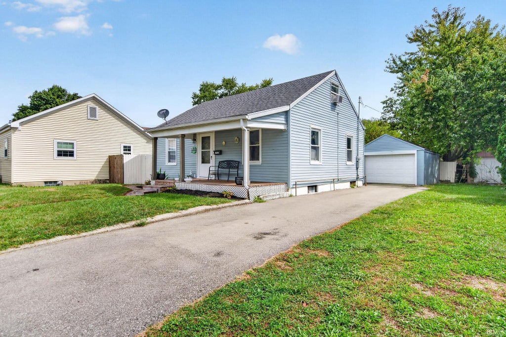 Photo of 2604 S 19Th Street, New Castle, IN 47362 (MLS # 202638104)