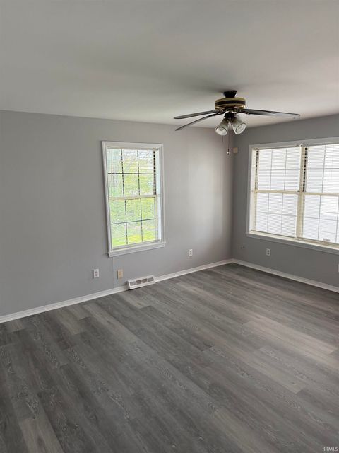 Tiny photo for 1400 E 7th Street, Muncie, IN 47302 (MLS # 202614395)