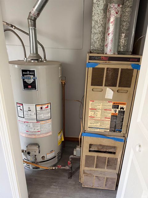 Tiny photo for 1400 E 7th Street, Muncie, IN 47302 (MLS # 202614395)