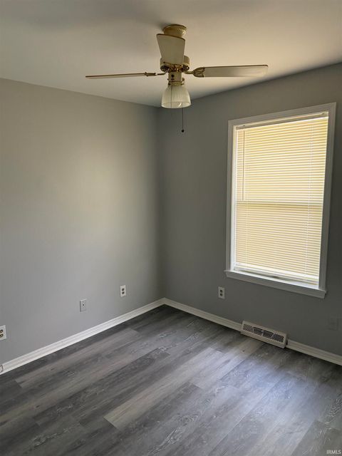 Tiny photo for 1400 E 7th Street, Muncie, IN 47302 (MLS # 202614395)