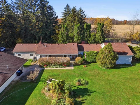 Photo of 625 Cedar Street, Waterloo, IN 46793 (MLS # 202644847)