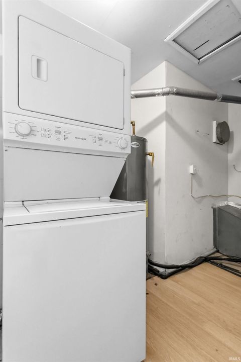 Tiny photo for 1216 COLUMBUS Boulevard, Kokomo, IN 46901 (MLS # 202549838)