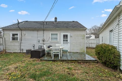 Tiny photo for 1216 COLUMBUS Boulevard, Kokomo, IN 46901 (MLS # 202549838)