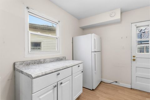 Tiny photo for 1216 COLUMBUS Boulevard, Kokomo, IN 46901 (MLS # 202549838)