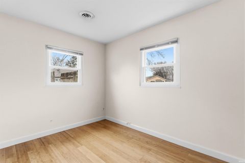 Tiny photo for 1216 COLUMBUS Boulevard, Kokomo, IN 46901 (MLS # 202549838)