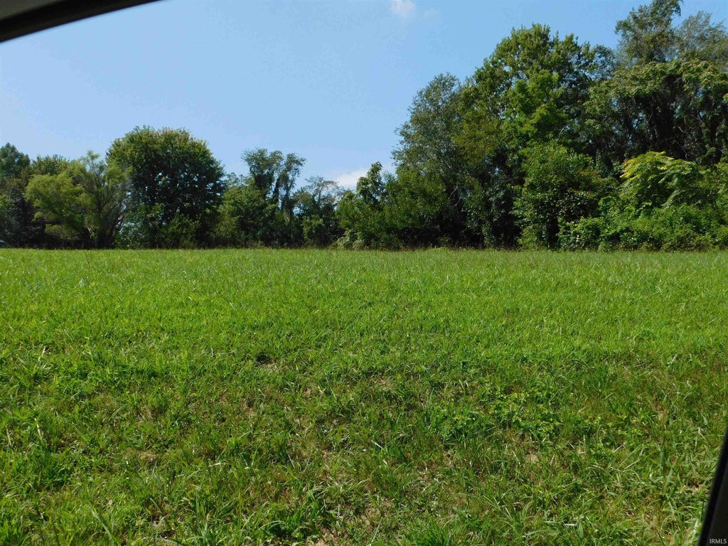 Photo of 0 S S Of Old 60 Road, Salem, IN 47167 (MLS # 202634921)