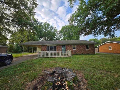 Photo of 2 Lausanne Court, Tell City, IN 47586 (MLS # 202540616)
