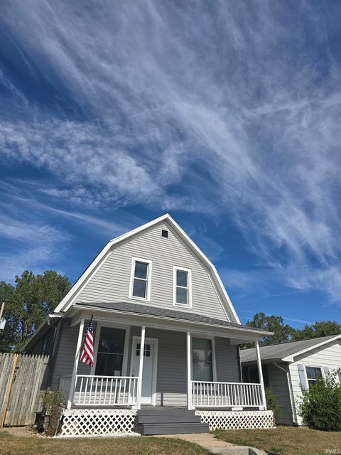 Photo of 627 Anderson Avenue, Fort Wayne, IN 46805 (MLS # 202543501)