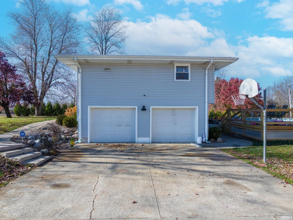 Photo of 616 E 350 Road, Wabash, IN 46992 (MLS # 202643312)