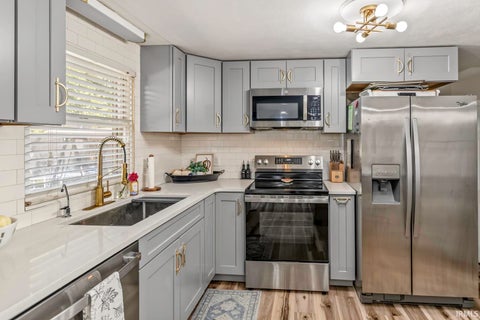 Tiny photo for 108 Doncaster Drive, West Lafayette, IN 47909 (MLS # 202643531)
