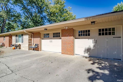 Tiny photo for 108 Doncaster Drive, West Lafayette, IN 47909 (MLS # 202643531)