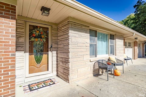 Tiny photo for 108 Doncaster Drive, West Lafayette, IN 47909 (MLS # 202643531)