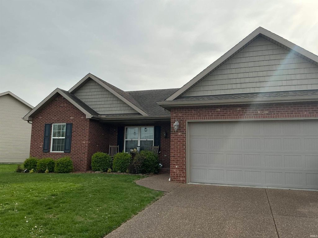 Photo of 9126 Wynnfield Drive, Evansville, IN 47725 (MLS # 202612040)