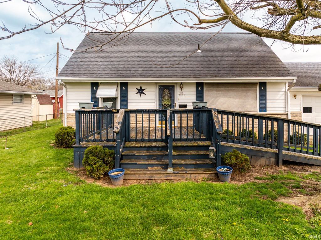 Photo of 1217 S Helen Drive, Muncie, IN 47302 (MLS # 202611045)