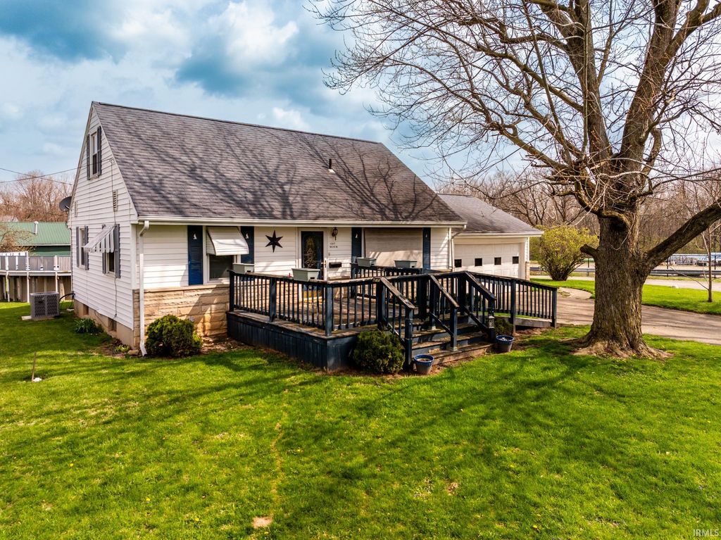 Photo of 1217 S Helen Drive, Muncie, IN 47302 (MLS # 202611045)