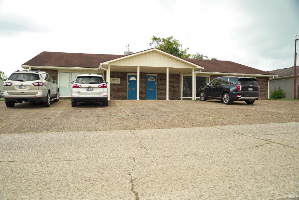 Photo of 5055 S Newburgh Plaza Drive #B, Newburgh, IN 47630 (MLS # 202539927)